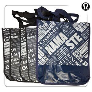 Lululemon 5 Large Tote Bags